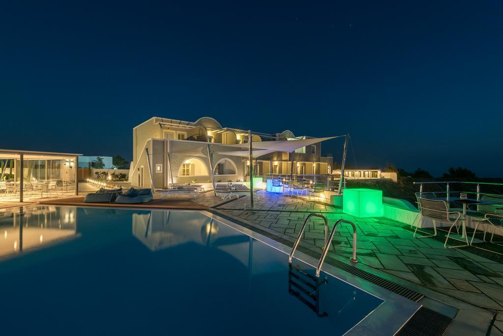 Caldera'S Dolphin Suites Мегалохори Екстериор снимка